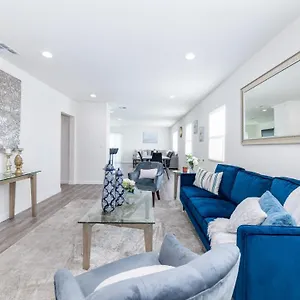 La Retreat Holiday home